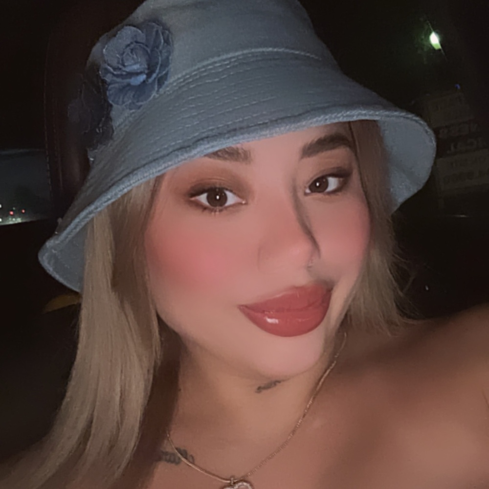 Meet your Posher, Naty